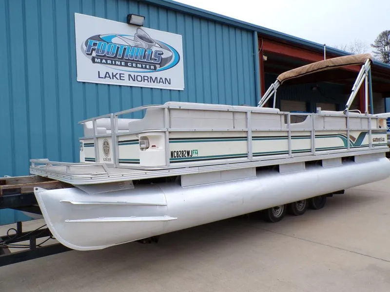 Slide: The Image of 2000 Crest II DL pontoon boat at Foothills Marine Center, Lake Norman. - 1