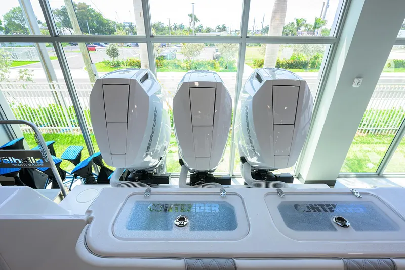 Slide: The Image of Contender 39 ST 2025 - 50