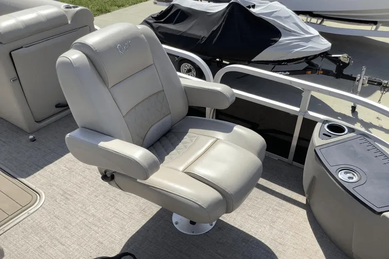 Slide: The Image of Ranger RP223F 2020 - 10