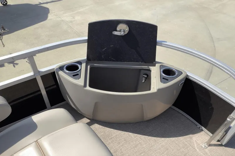 Slide: The Image of Ranger RP223F 2020 - 17