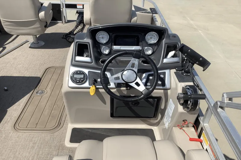 Slide: The Image of Ranger RP223F 2020 - 22