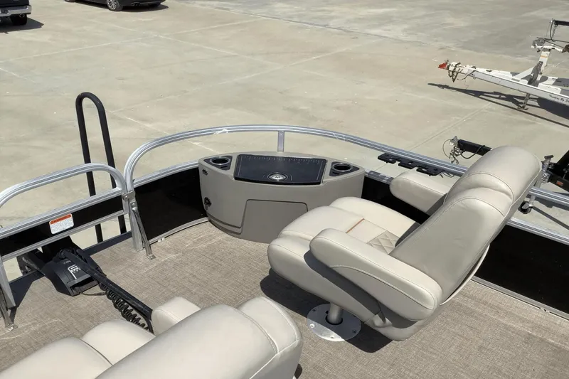 Slide: The Image of Ranger RP223F 2020 - 9