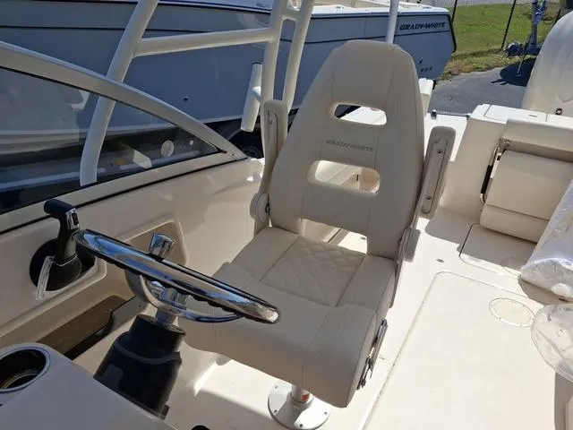 Slide: The Image of Grady-White Freedom 235 2025 - 19