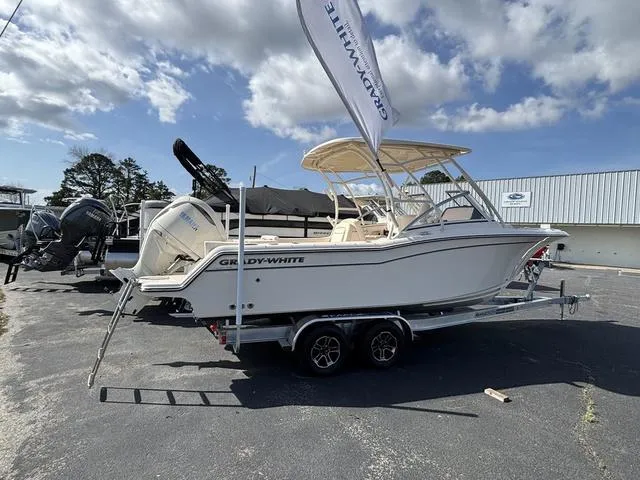 Slide: The Image of Grady-White Freedom 235 2025 - 2