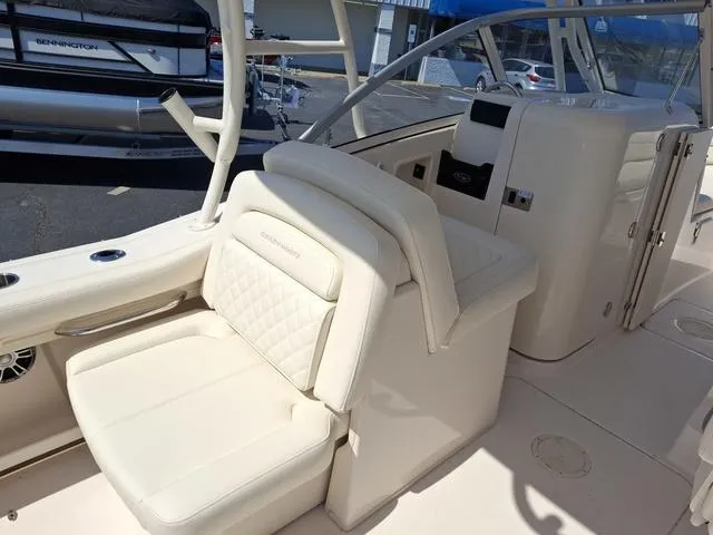 Slide: The Image of Grady-White Freedom 235 2025 - 21