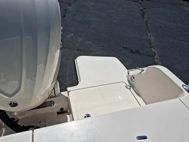 Slide: The Image of Grady-White Freedom 235 2025 - 28