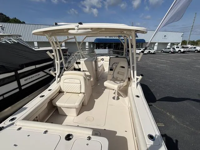 Slide: The Image of Grady-White Freedom 235 2025 - 4