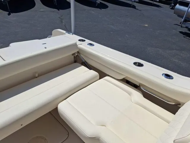 Slide: The Image of Grady-White Freedom 235 2025 - 23