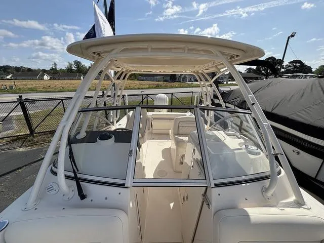 Slide: The Image of Grady-White Freedom 235 2025 - 7