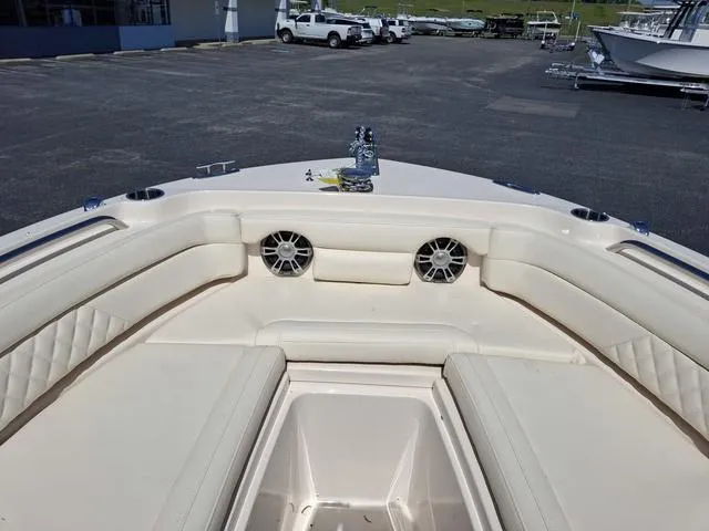 Slide: The Image of Grady-White Freedom 235 2025 - 8