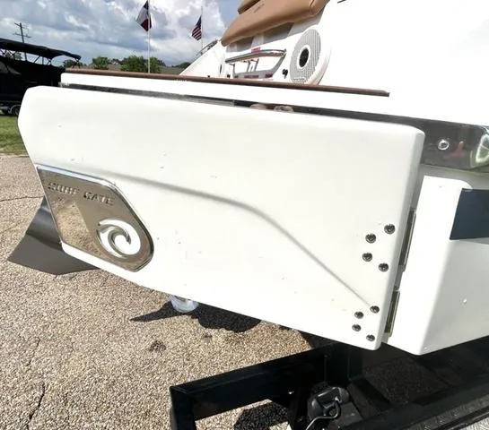 Slide: The Image of Cobalt CS23 Surf 2025 - 9