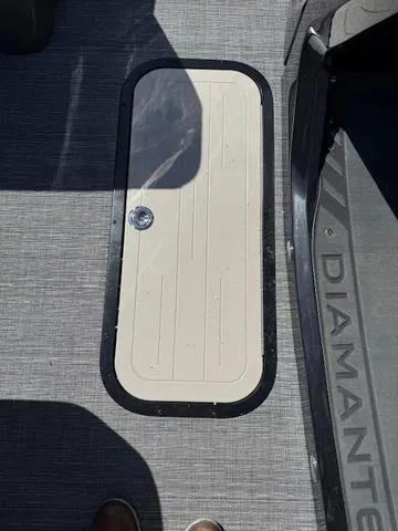 Slide: The Image of Viaggio Diamante 22U / SUZUKI DF250 2025 - 28