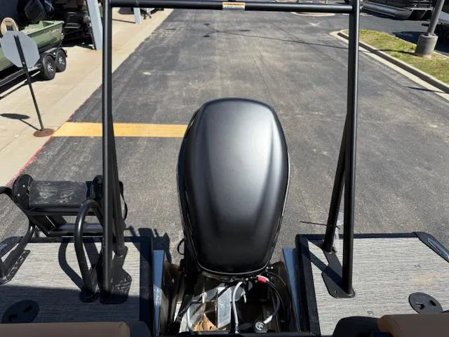 Slide: The Image of Viaggio Diamante 22U / SUZUKI DF250 2025 - 4