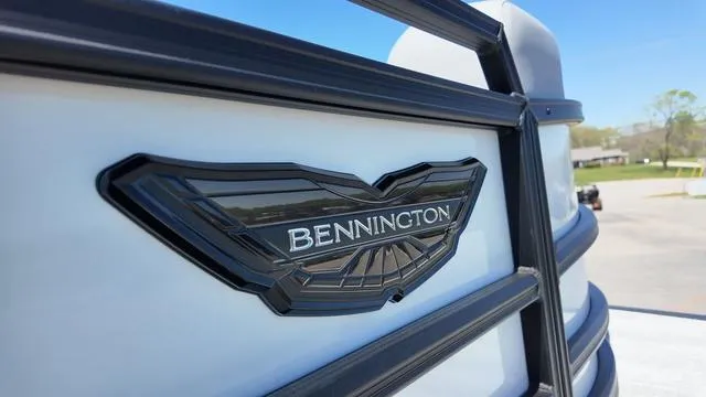 Slide: The Image of Bennington M Quad Bench 22 MFB 2025 - 10