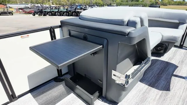 Slide: The Image of Bennington M Quad Bench 22 MFB 2025 - 19