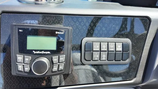 Slide: The Image of Bennington M Quad Bench 22 MFB 2025 - 24