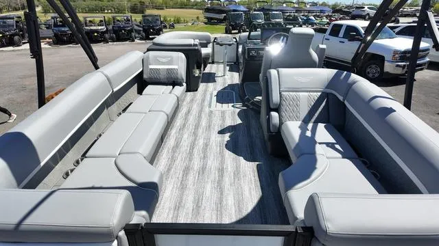 Slide: The Image of Bennington M Quad Bench 22 MFB 2025 - 29