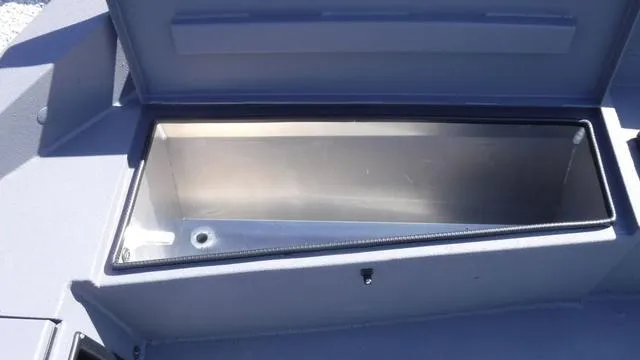 Slide: The Image of Excel Viper F4 1751 2025 - 6