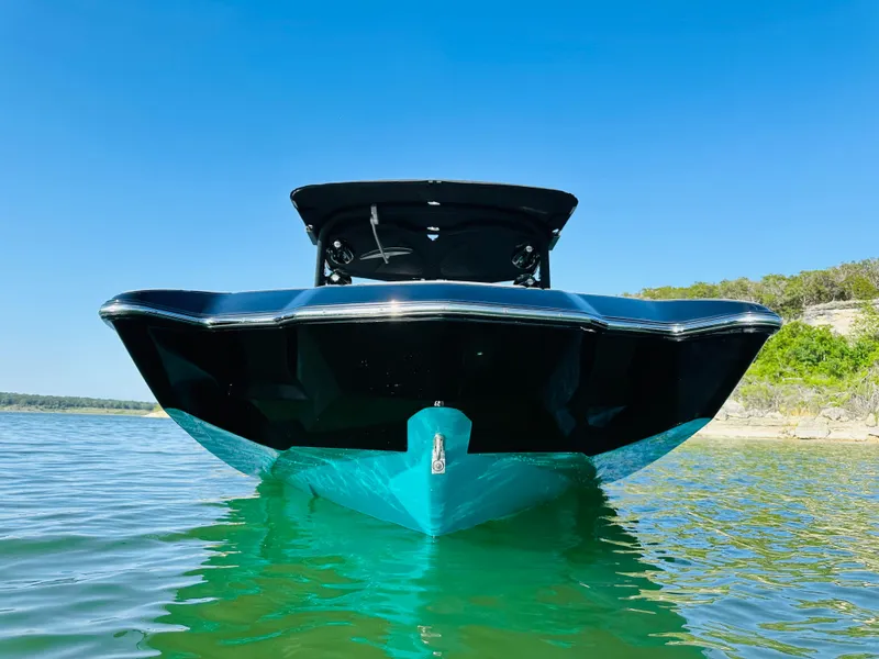 Slide: The Image of Malibu Wakesetter 24 MXZ 2021 - 8
