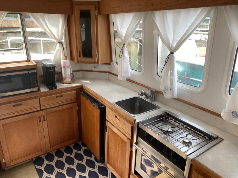 Slide: The Image of Nordic 32 2010 - 6