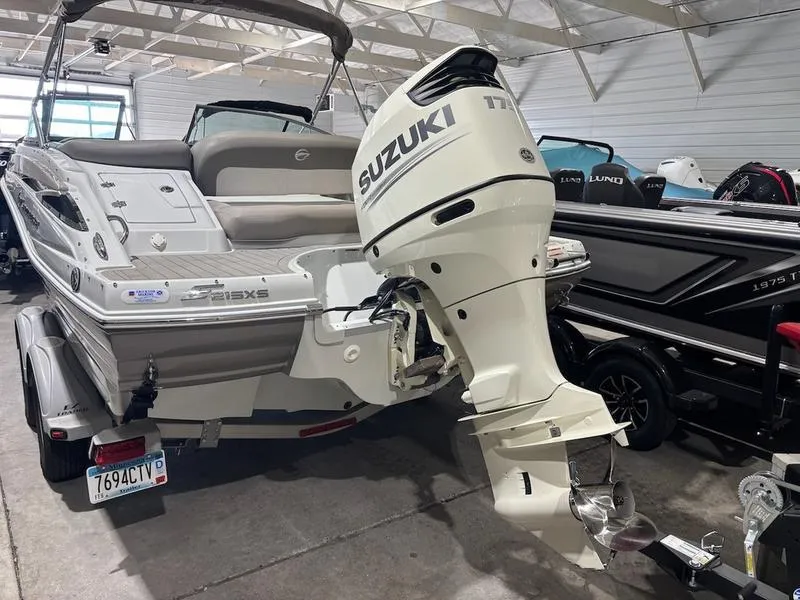 Slide: The Image of Crownline Boats E 215 XS 2019 - 2