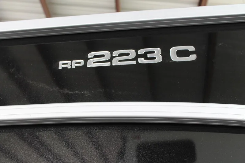 Slide: The Image of Ranger Boats 223C 2025 - 11