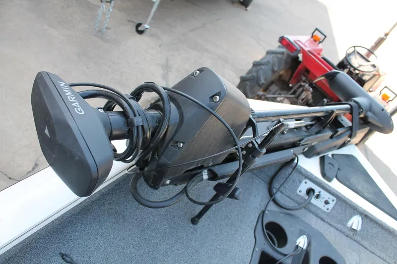 Slide: The Image of 2022 Tracker Pro Team 190 TX boat with Garmin trolling motor on deck. - 21