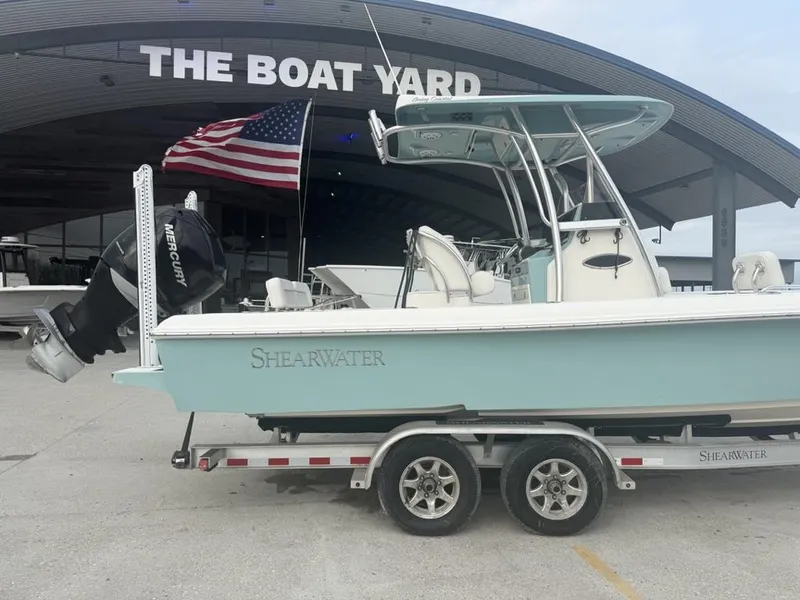 Slide: The Image of Shearwater 270 Carolina Flare 2017 - 4