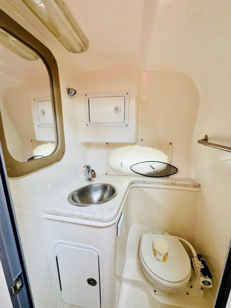 Slide: The Image of Rinker 290 Express 2015 - 17