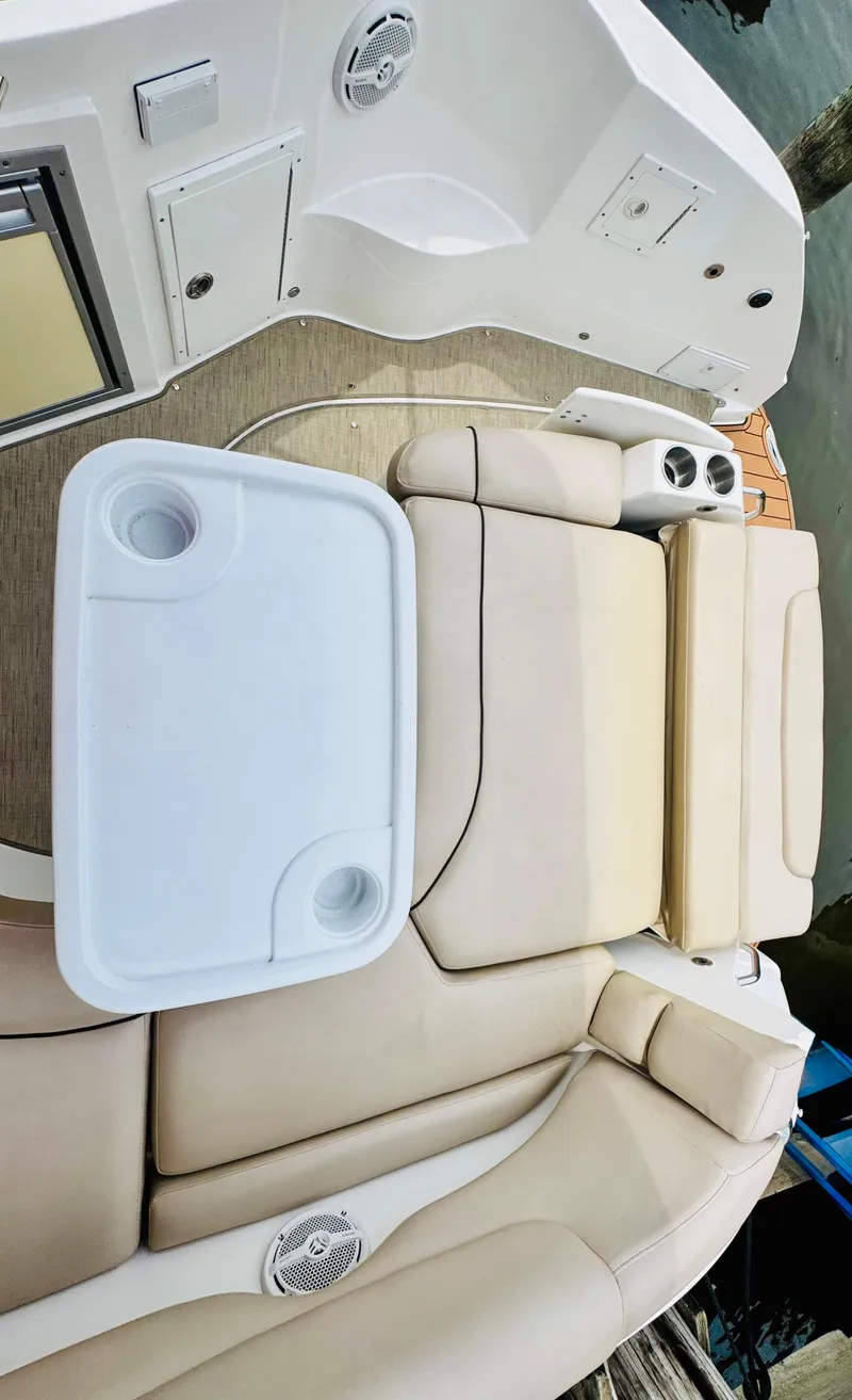 Slide: The Image of Rinker 290 Express 2015 - 25