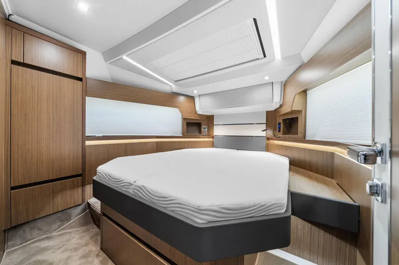 Slide: The Image of Sealine C430 2022 - 24