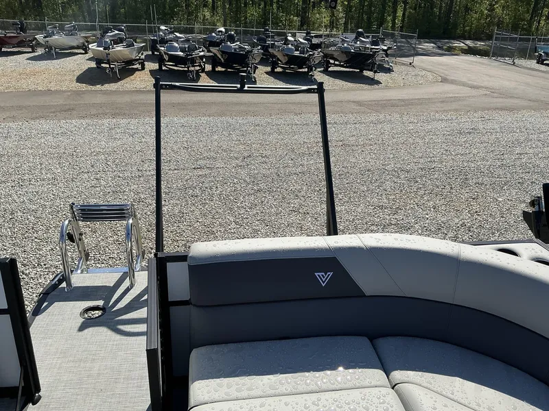 Slide: The Image of Viaggio Lago V 20 C 2025 - 10