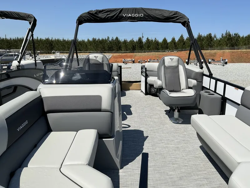 Slide: The Image of Viaggio Lago V 20 U 2025 - 3