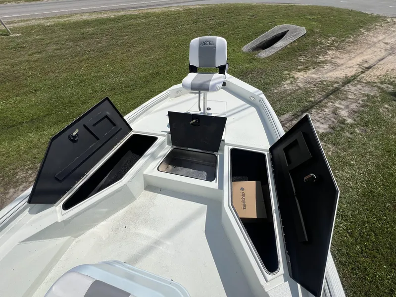 Slide: The Image of Excel Bay Pro 220 220 ELITE 2025 - 11