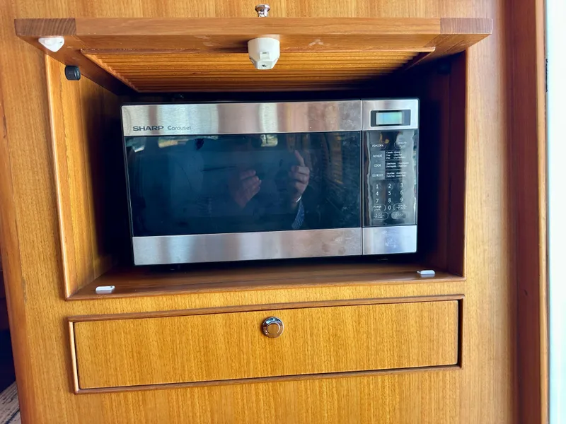 Slide: The Image of Built-in microwave in wooden cabinet on Selene Archer 36 yacht, 2006 model. - 18