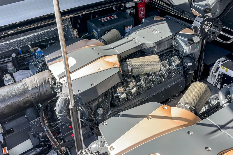 Slide: The Image of Tecnomar Lamborghini 63 2023 - 51