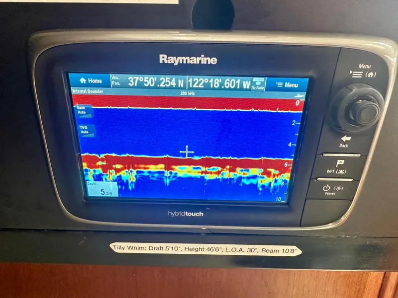 Slide: The Image of Raymarine display on C&C MKII 1988, showing sonar data and coordinates. - 15