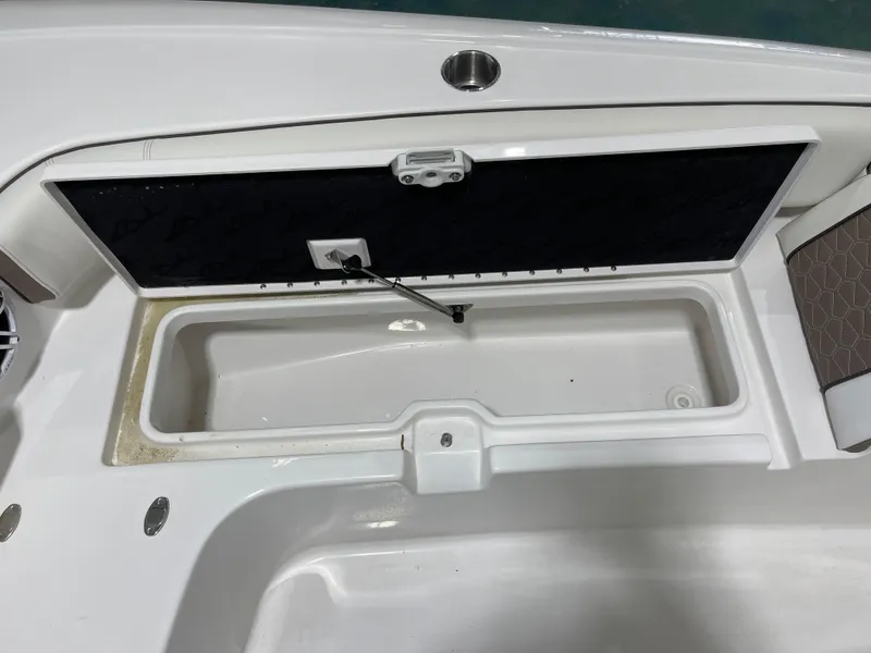 Slide: The Image of Tidewater 3100 Carolina Bay 2025 - 33