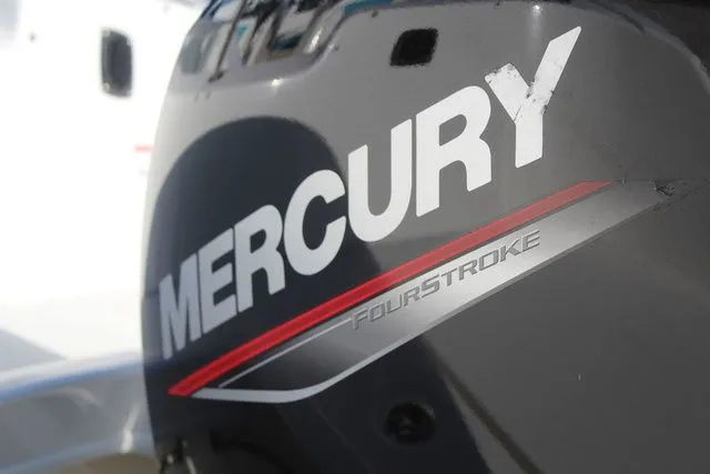 Slide: The Image of Bayliner Element E21 2022 - 12