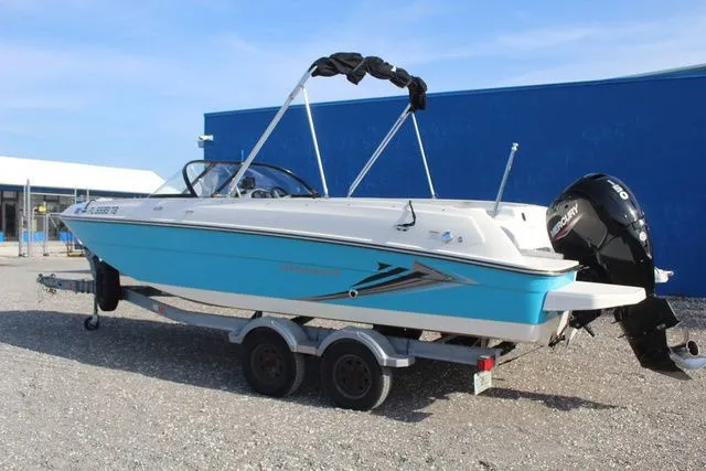 Slide: The Image of Bayliner Element E21 2022 - 7