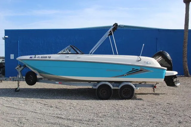 Slide: The Image of Bayliner Element E21 2022 - 8