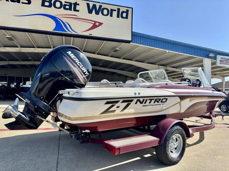 Slide: The Image of 2015 Nitro Sport Boats Z-7 Sport with Mercury engine at Texas Boat World. - 2