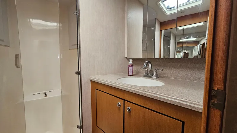 Slide: The Image of Ocean Yachts 70 Super Sport 2000 - 87