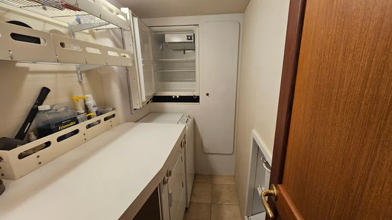 Slide: The Image of Ocean Yachts 70 Super Sport 2000 - 92