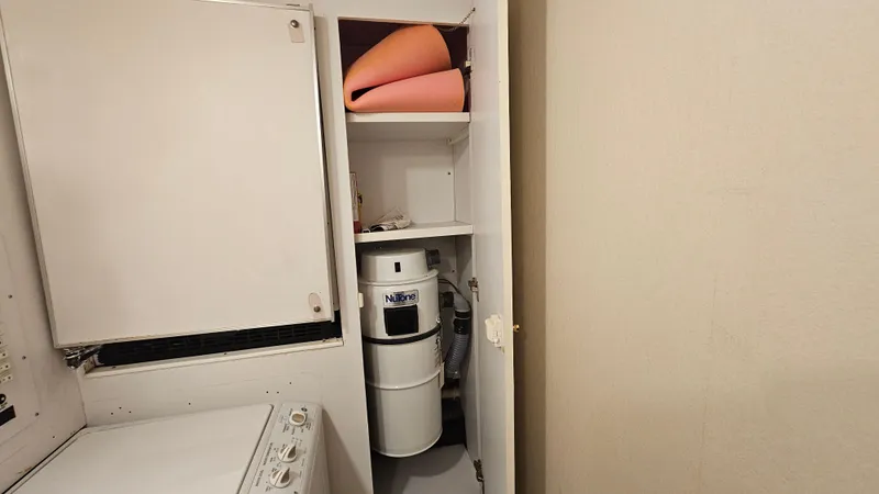 Slide: The Image of Ocean Yachts 70 Super Sport 2000 - 97