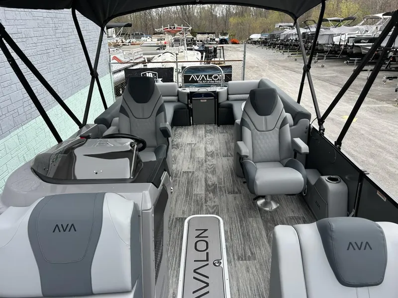 Slide: The Image of 2025 Avalon 2585 Catalina Quad Lounger with luxurious seating and sleek design. - 8