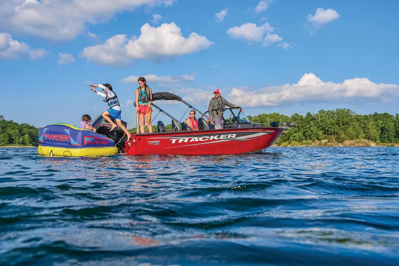 Slide: The Image of Tracker Targa V-19 Combo 2025 - 89