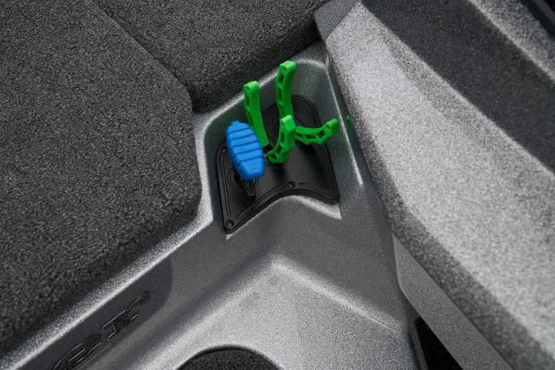 Slide: The Image of Ranger Z518 Cup-Equipped 2025 - 30