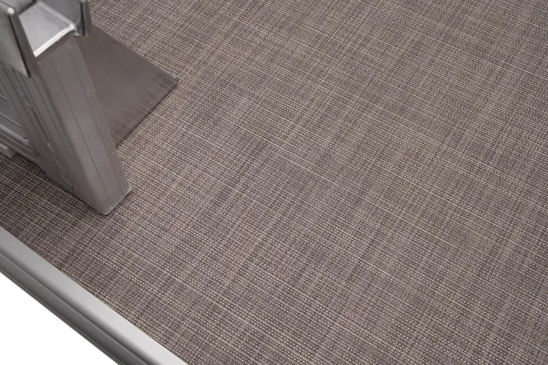 Slide: The Image of Sun Tracker Fishin' Barge 22 DLX 2023 - 18