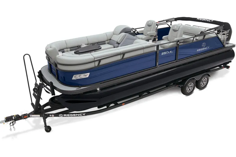 Slide: The Image of Regency 250 LE3 Sport 2024 - 0